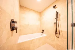 333 Ward Ave, Honolulu, HI 96814 - Photo 9