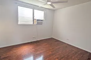 1120 Hassinger St, Honolulu, HI 96822 - Photo 5
