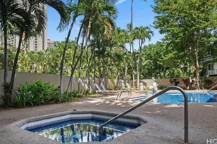 1700 Ala Moana Blvd, Honolulu, HI 96815 - Photo 11