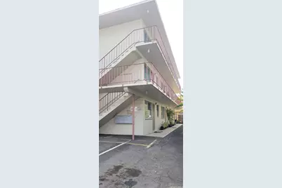1046 Wong Ho Lane #4, Honolulu, HI 96814 - Photo 1
