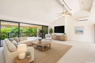 1593 Kalaniuka Cir, Honolulu, HI 96821 - Photo 3