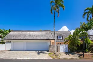 824 N Kalaheo Ave, Kailua, HI 96734 - Photo 1