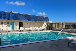 400 Hobron Ln, Honolulu, HI 96815 - Photo 17