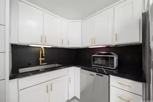 419 Atkinson Dr, Honolulu, HI 96814 - Photo 7