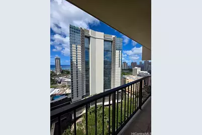 2140 Kuhio Avenue #2407, Honolulu, HI 96815 - Photo 5