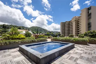 1717 Mott Smith Dr, Honolulu, HI 96822 - Photo 15