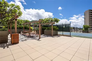 1717 Mott Smith Dr, Honolulu, HI 96822 - Photo 17