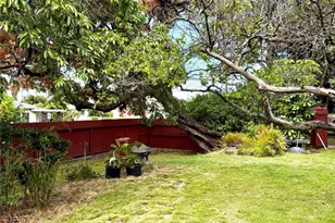 2420 E Manoa Rd, Honolulu, HI 96822 - Photo 5