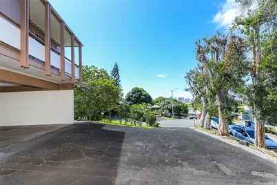 1944 D Ualakaa Street, Honolulu, HI 96822 - Photo 3