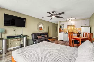 364 Seaside Ave, Honolulu, HI 96815 - Photo 9