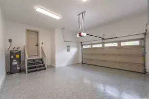 1059 Kaumoku St, Honolulu, HI 96825 - Photo 21