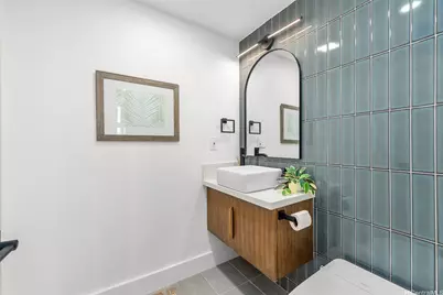 1059 Kaumoku Street, Honolulu, HI 96825 - Photo 9