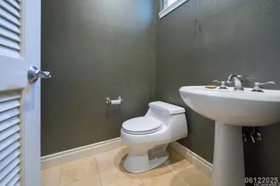 1058 Koko Kai Place, Honolulu, HI 96825 - Photo 21