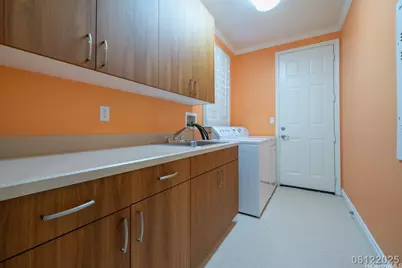 1058 Koko Kai Place, Honolulu, HI 96825 - Photo 15
