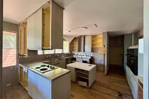 633 Hakaka Pl, Honolulu, HI 96816 - Photo 11
