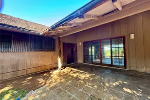 633 Hakaka Pl, Honolulu, HI 96816 - Photo 1