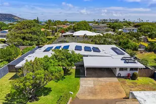 6085 Manukapu Pl, Honolulu, HI 96821 - Photo 1
