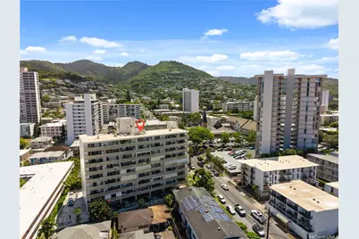 1620 Keeaumoku Street #806, Honolulu, HI 96822 - Photo 1