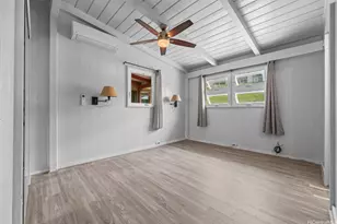 2245 Hoohai St, Pearl City, HI 96782 - Photo 9