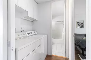1015 Ala Napunani St, Honolulu, HI 96818 - Photo 7
