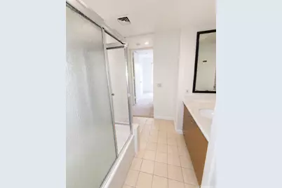 1 Keahole Place #2505, Honolulu, HI 96825 - Photo 9