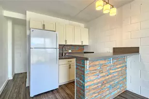 2509 Ala Wai Blvd, Honolulu, HI 96815 - Photo 11