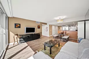 1177 Queen St, Honolulu, HI 96814 - Photo 7