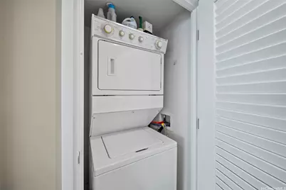 1177 Queen Street #4002, Honolulu, HI 96814 - Photo 23