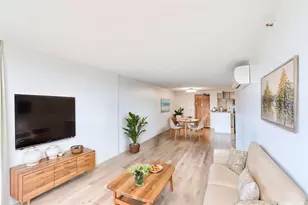 2724 Kahoaloha Ln, Honolulu, HI 96826 - Photo 5