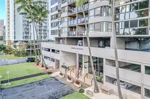 2724 Kahoaloha Ln, Honolulu, HI 96826 - Photo 15
