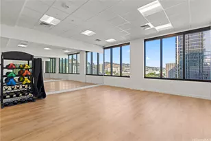 1500 Rycroft St, Honolulu, HI 96814 - Photo 13