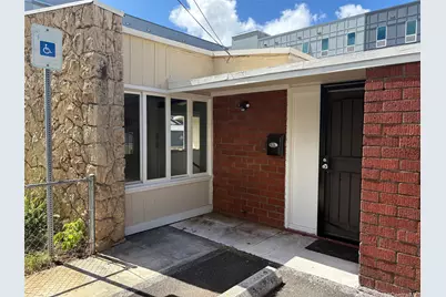 2331 Seaview Avenue, Honolulu, HI 96822 - Photo 1