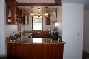 521 Hahaione St, Honolulu, HI 96825 - Photo 5