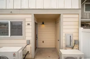 1020 Kakala St, Kapolei, HI 96707 - Photo 7