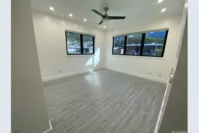 3238 Pawaina Street, Honolulu, HI 96822 - Photo 9