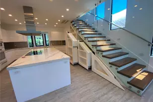 3238 Pawaina St, Honolulu, HI 96822 - Photo 7