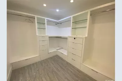 3238 Pawaina Street, Honolulu, HI 96822 - Photo 11