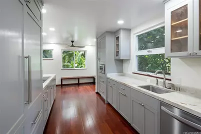21 Homelani Place #A, Honolulu, HI 96817 - Photo 3