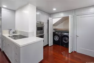21 Homelani Pl, Honolulu, HI 96817 - Photo 11