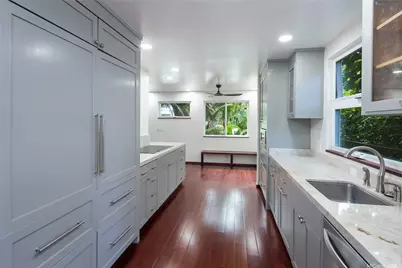 21 Homelani Place #A, Honolulu, HI 96817 - Photo 9