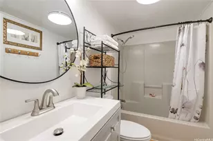 621 Palawiki St, Kailua, HI 96734 - Photo 13