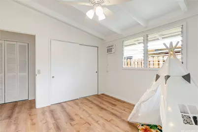 621 Palawiki Street, Kailua, HI 96734 - Photo 17
