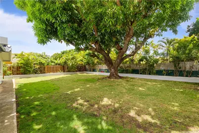 621 Palawiki Street, Kailua, HI 96734 - Photo 23