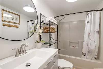 621 Palawiki Street, Kailua, HI 96734 - Photo 13