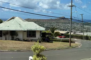 1886 St Louis Dr, Honolulu, HI 96816 - Photo 3