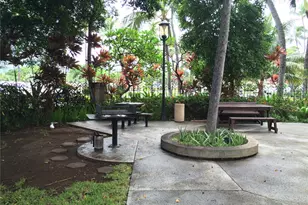 300 Wai Nani Way, Honolulu, HI 96815 - Photo 9