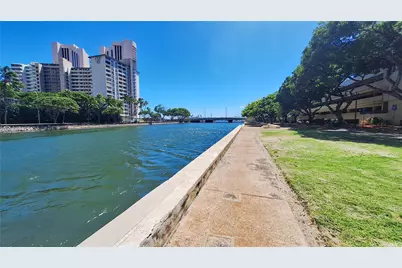 419 Atkinson Drive #303, Honolulu, HI 96814 - Photo 19
