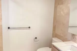 333 Ward Ave, Honolulu, HI 96814 - Photo 7