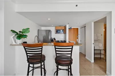 1777 Ala Moana Boulevard #1802, Honolulu, HI 96815 - Photo 11