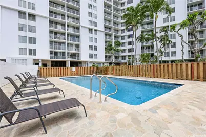 1128 Ala Napunani Street #404, Honolulu, HI 96818 - Photo 21